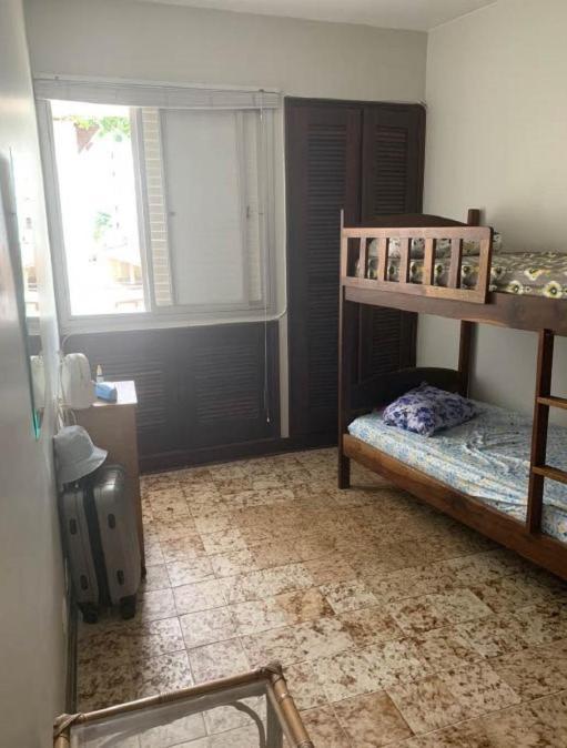 Apartamento 2 Quartos A 5 Minutos A Pe Da Praia Da Enseada グァルジャー エクステリア 写真